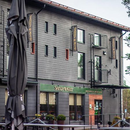Sandy Kelt - Irish House Apartments Kalajoki Exterior foto